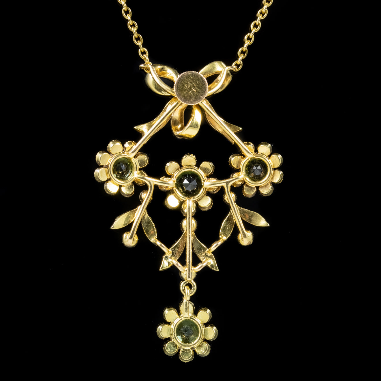 Antique Edwardian Pearl Peridot Pendant Necklace 18Ct Gold Circa 1910